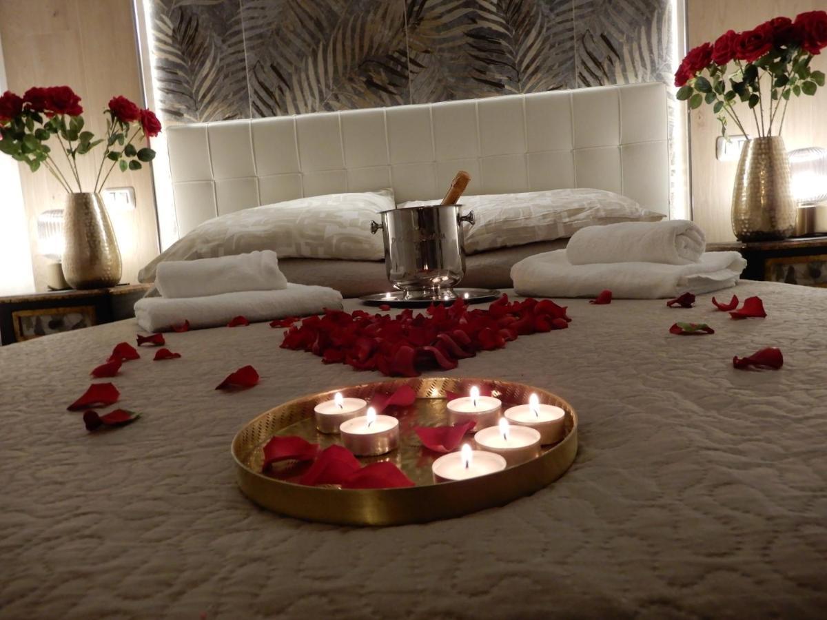 Caserta Royale Suite Extérieur photo